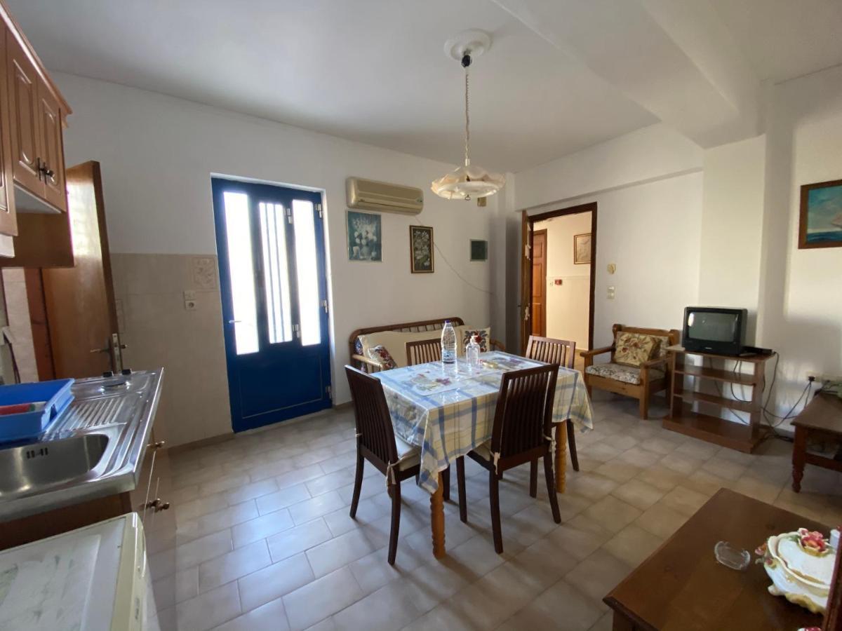 Blue Sky Apartments Karpathos Luaran gambar